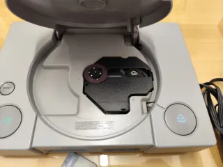 Sony PlayStation 1 PSX SCPH-7502 Grigia