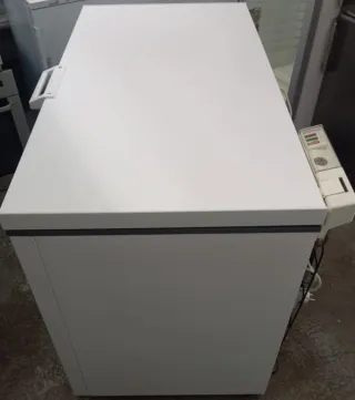 Congelador Zanussi Super grande por 230€!