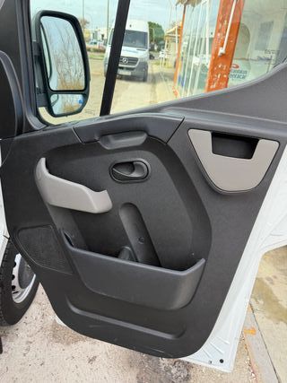 Renault Master ¡!Rampa Minusvalido¡! Combi9 145Cv