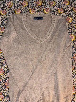 Jersey Zara cuello pico beige