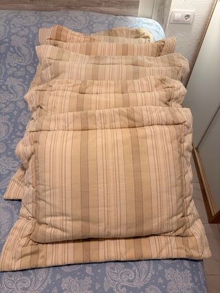Juego de 5 cojines beige con relleno y cierre