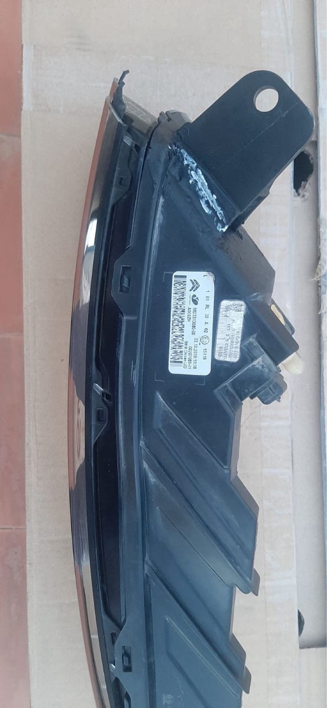 Piloto Delantero Izq Citroen C3 II 98233130080