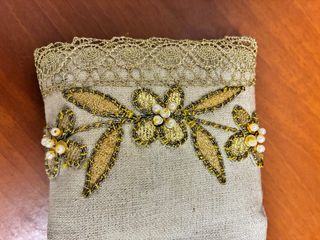 Saya bordada Virgen 80cm