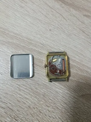 Reloj Audel Cuarzo Dorado y Blanco