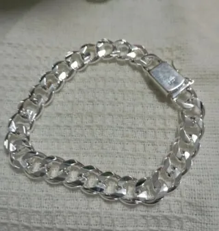Pulsera de plata estilo cubano