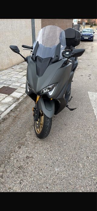 YAMAHA TMAX 560 TECH MAX. Año 2020