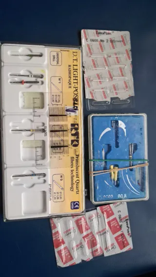 Pernos de Fibra de Carbono Dentales