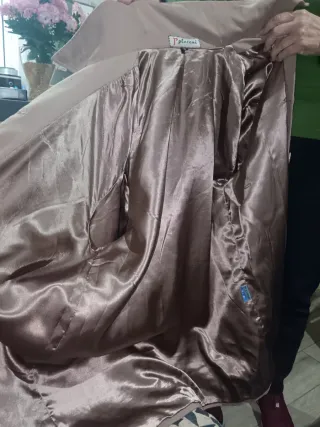 Chaqueta tres cuartos mujer beige