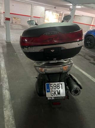 Kymco Maxiscooter 500cc 2010