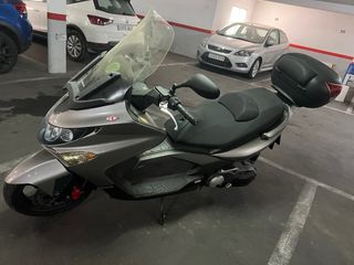 Kymco Maxiscooter 500cc 2010