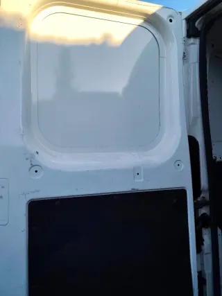 Peugeot e-Boxer 2020