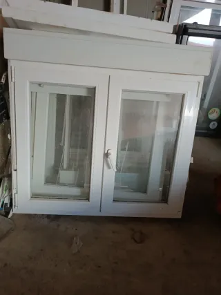 Ventana redonda aluminio