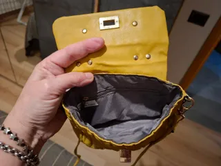 Borsa porta cellulare senape nuova
