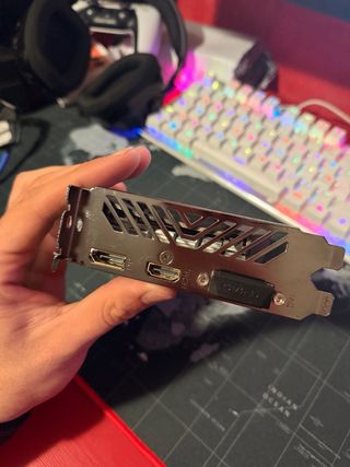 GTX 1650 Tarjeta Gráfica Gigabyte GeForce