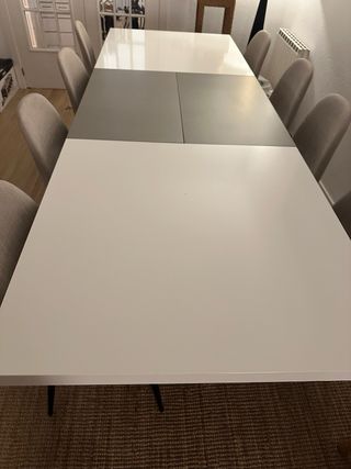 Mesa de comedor blanca BoConcept