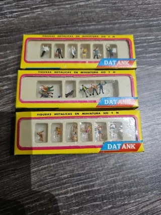 Figuras metálicas escala N Datank