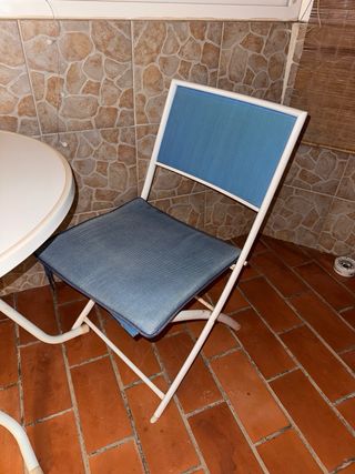 Mesa y 2 Sillas Terraza Plegables