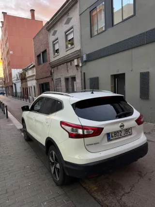 Nissan Qashqai 2014 Gasolina-muy mantenido.