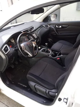 Nissan Qashqai 2014 Gasolina-muy mantenido.