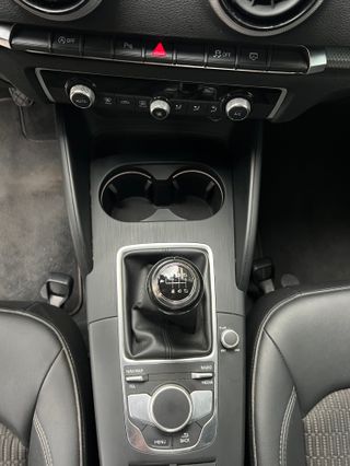 184€/Mes Audi A3 Sportback 1.6TDI 116cv 2018