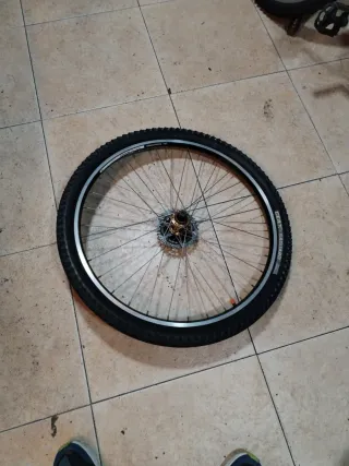 Rueda Alexrims 26x2.0.PERFECTO ESTADO.