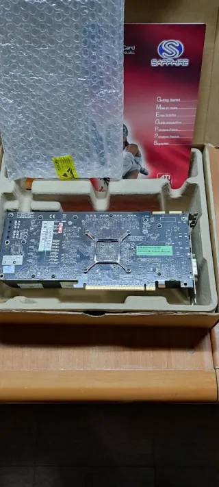 Sapphire Radeon HD 5850 1GB GDDR5