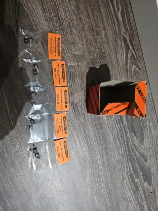 Juego 2 pinzas toma corriente Ibertren 2N