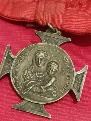 Antiguas medallas latín castellano S.Corazón