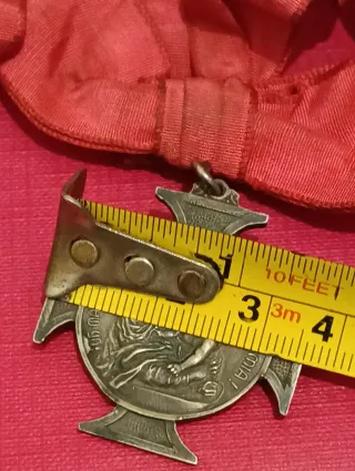 Antiguas medallas latín castellano S.Corazón