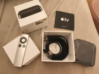 Apple TV con mando. A1378