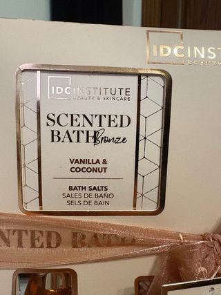 IDC Institute bath bronze Vanilla and Coconut