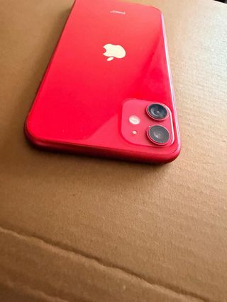 iPhone 11 128GB Rojo