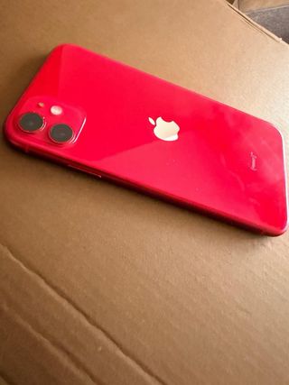 iPhone 11 128GB Rojo