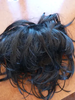 Peluca corta morena sintético, disfraz