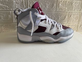 Jordan Jumpman 2 Gris/Morado/Blanco