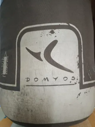 Saco Boxeo Domyos con pequeña rajita