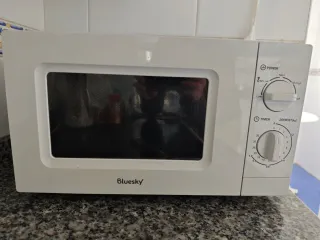 Microondas Bluesky Blanco