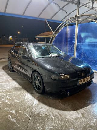 SEAT Leon 2004