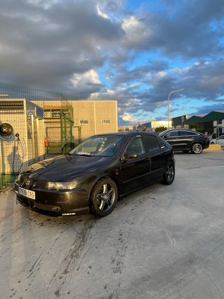 SEAT Leon 2004