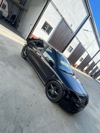 SEAT Leon 2004