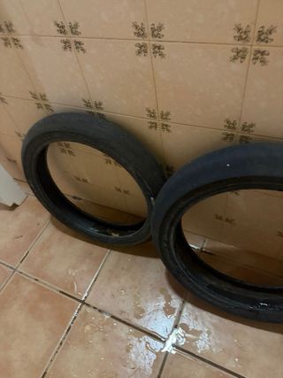 Neumáticos Slicks 17’