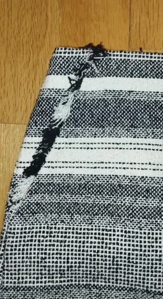 Falda de punto con rayas