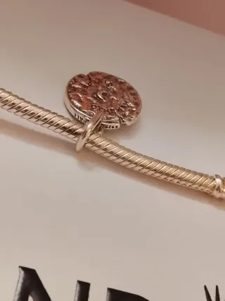 Pandora charm serpente