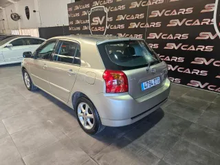 Toyota Corolla 2.0 diesel 115cv,115.000k,12/2005