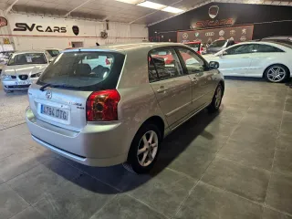 Toyota Corolla 2.0 diesel 115cv,115.000k,12/2005