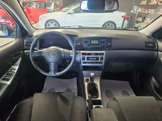 Toyota Corolla 2.0 diesel 115cv,115.000k,12/2005
