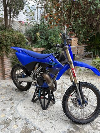 Yamaha YZ 125