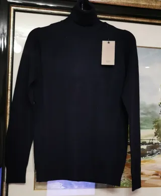 Lote Jersey Cuello Alto y Pijama Talla S