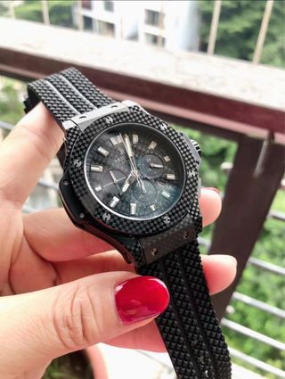 Hublot Big Bang Carbon Fiber