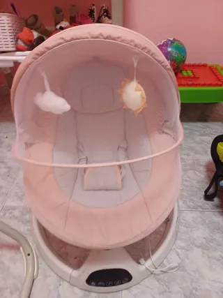 Mecedora eléctrica para bebé